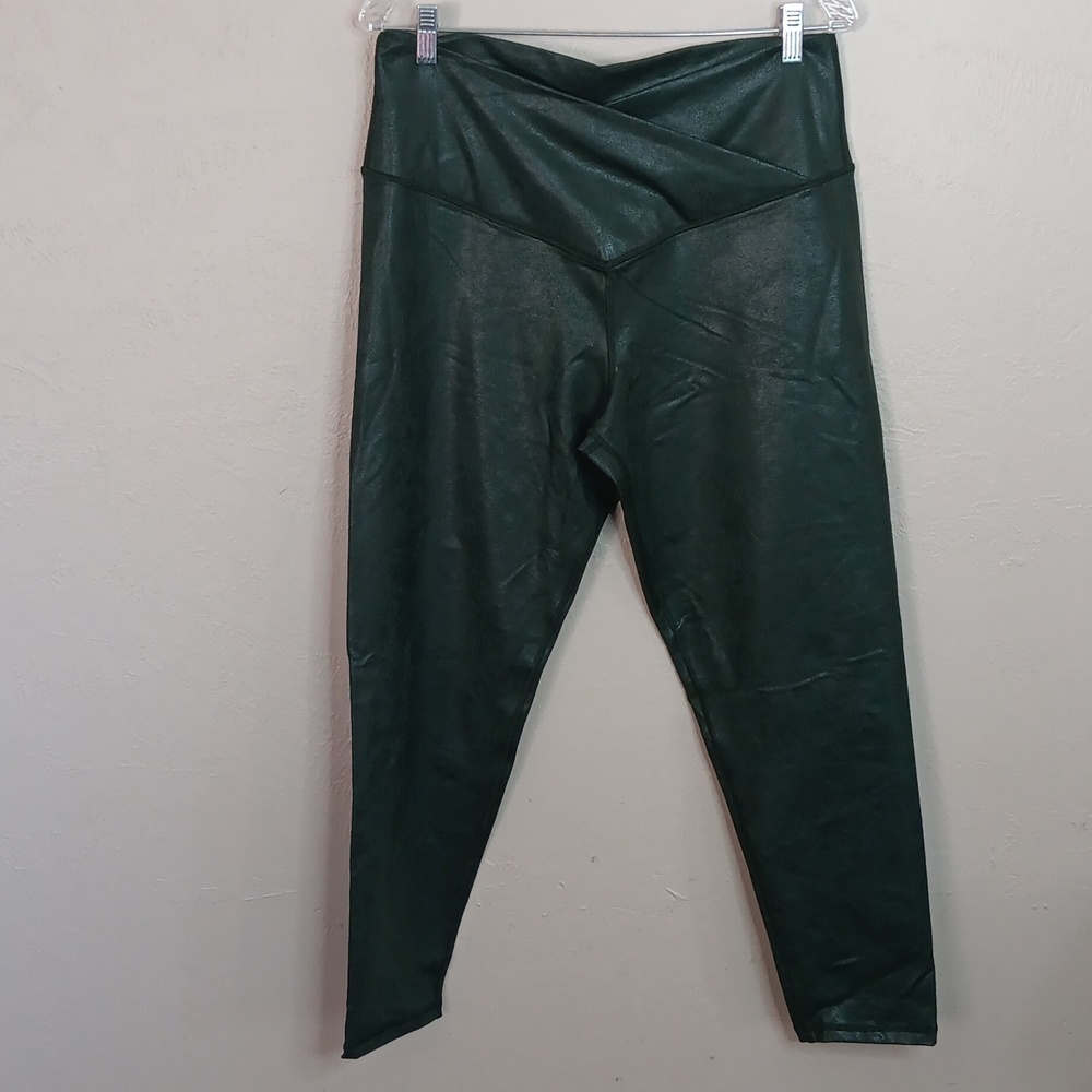 Aerie Cross Front Leggings Size XXL